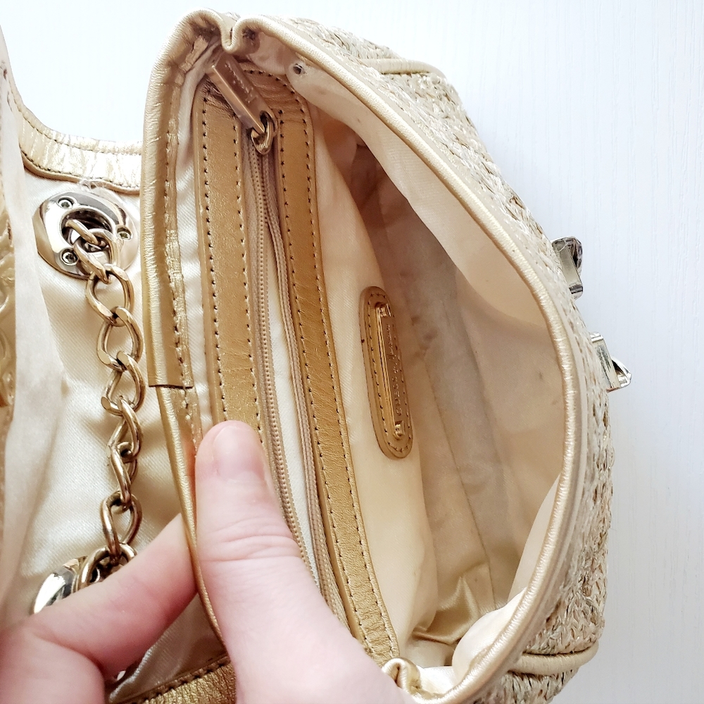 MARCIANO Gold Raffia Purse - Picture 15 of 17